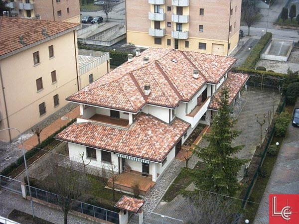 Coperture-coppi,-tegole,-ecc-(5)